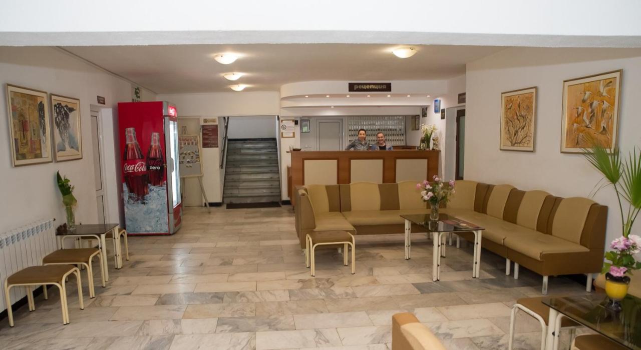 Tourist center Momina Krepost Hotel Veliko Tărnovo Exterior foto